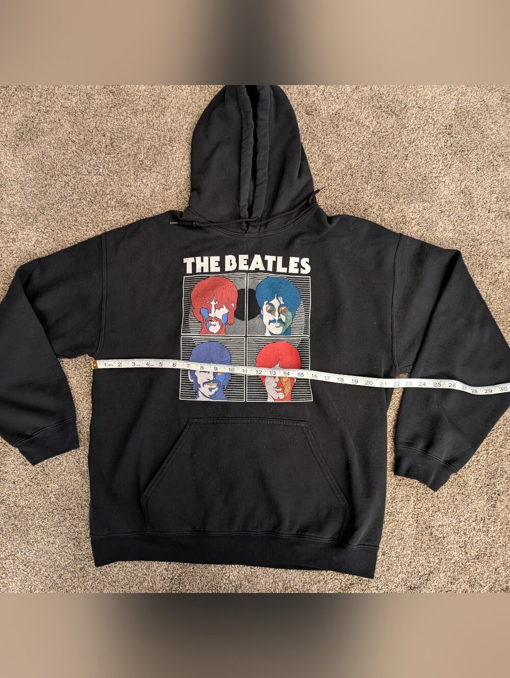 The Beatles Black Graphic Hoodie - Iconic Band Artwork Size Large